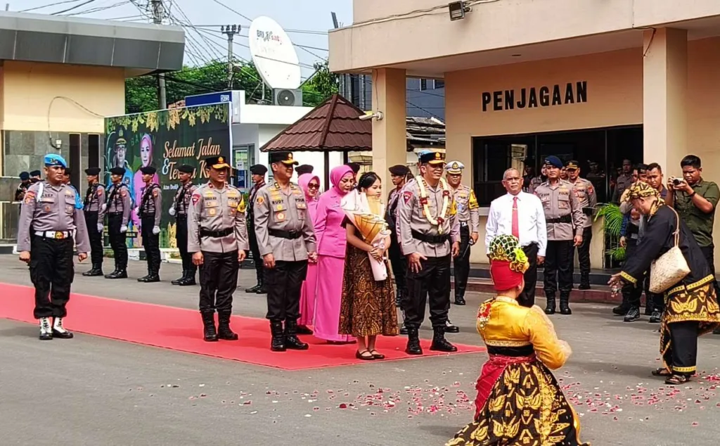 Tradisi Kapolda Banten