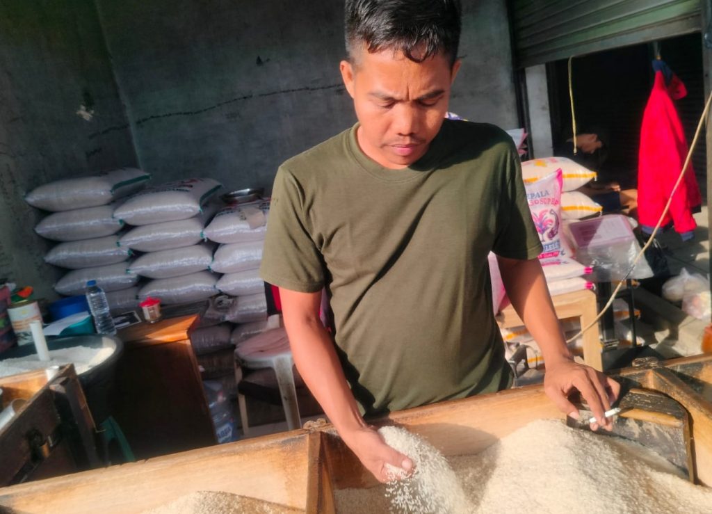 Penjual beras