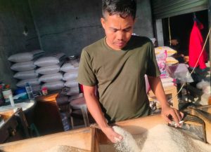 Penjual beras