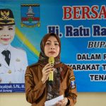 Bupati Serang