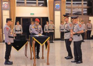 Pelantikan Kapolda Banten
