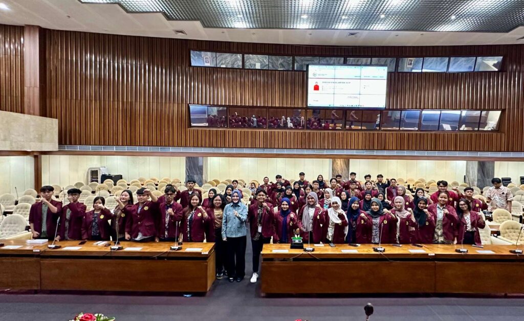 Mahasiswa Untirta