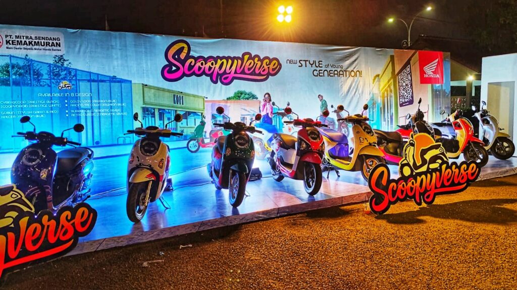 Scoopy Verse