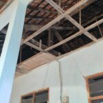 Sekolah rusak
