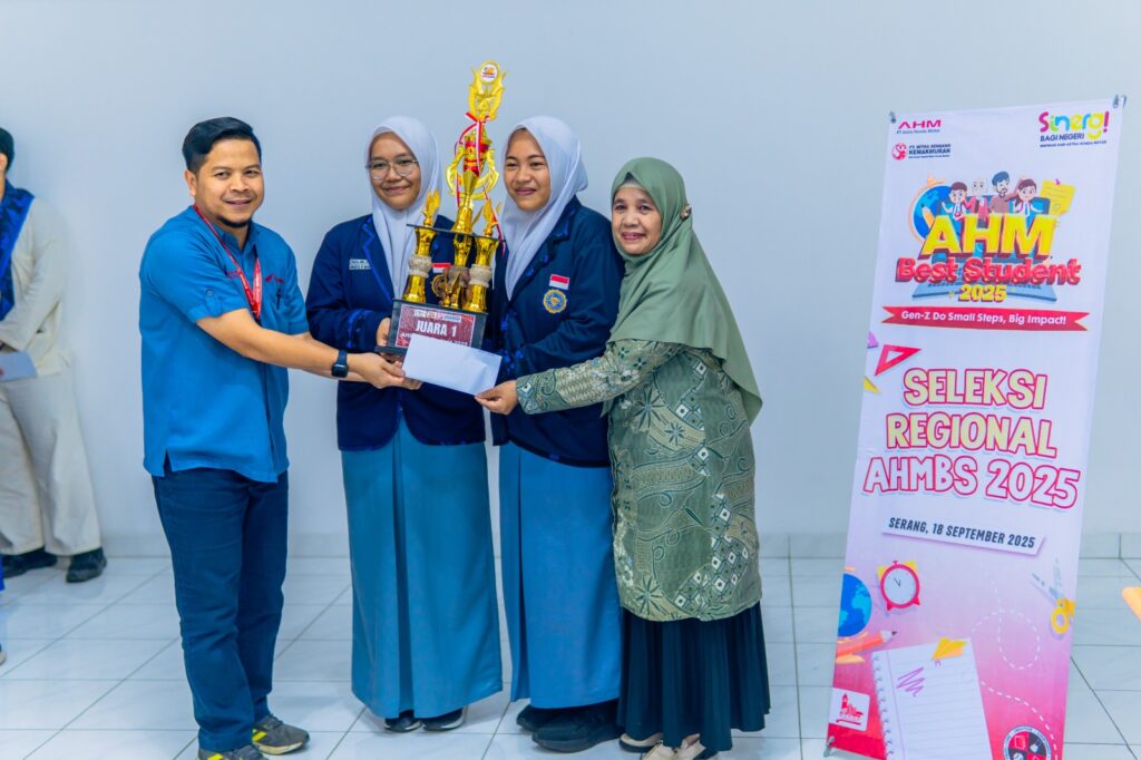 AHM best Student