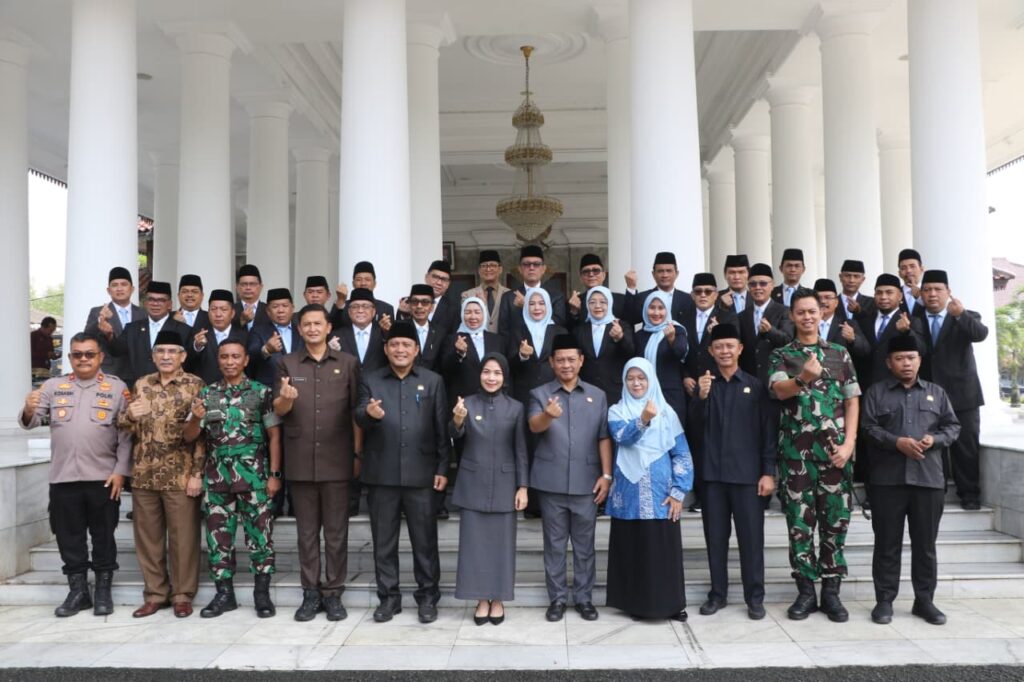 Bupati Serang
