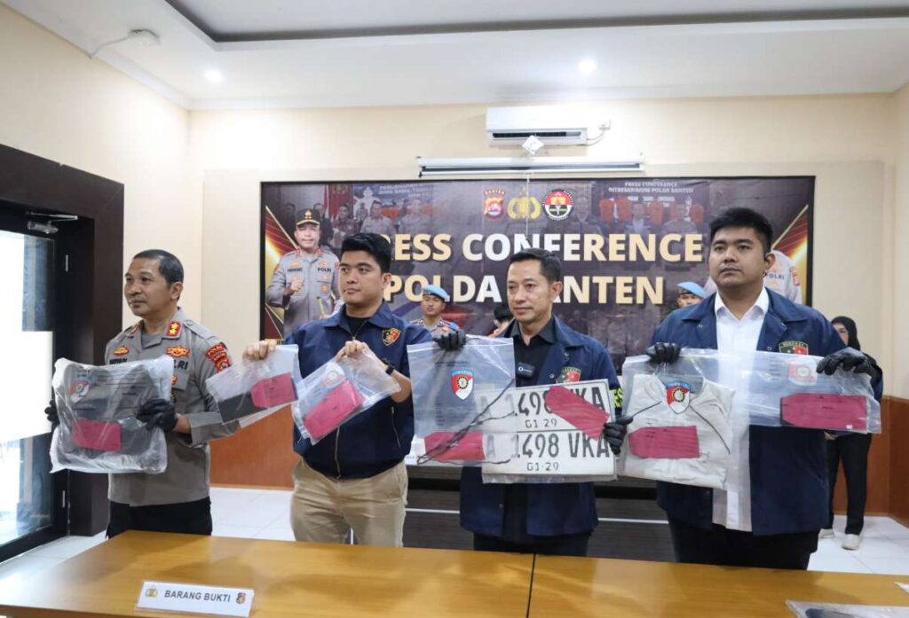 Konferensi Pers Polda Banten